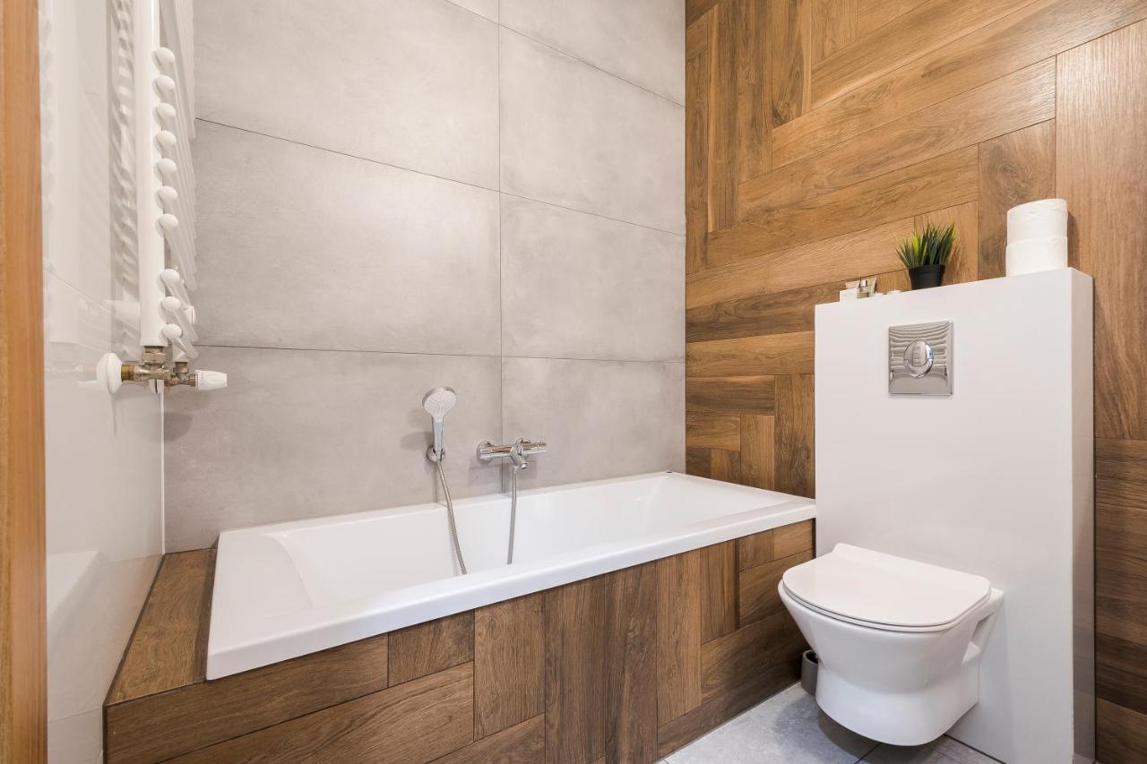 Apartament Z Ogrodkiem I Garazem Πόζναν Εξωτερικό φωτογραφία
