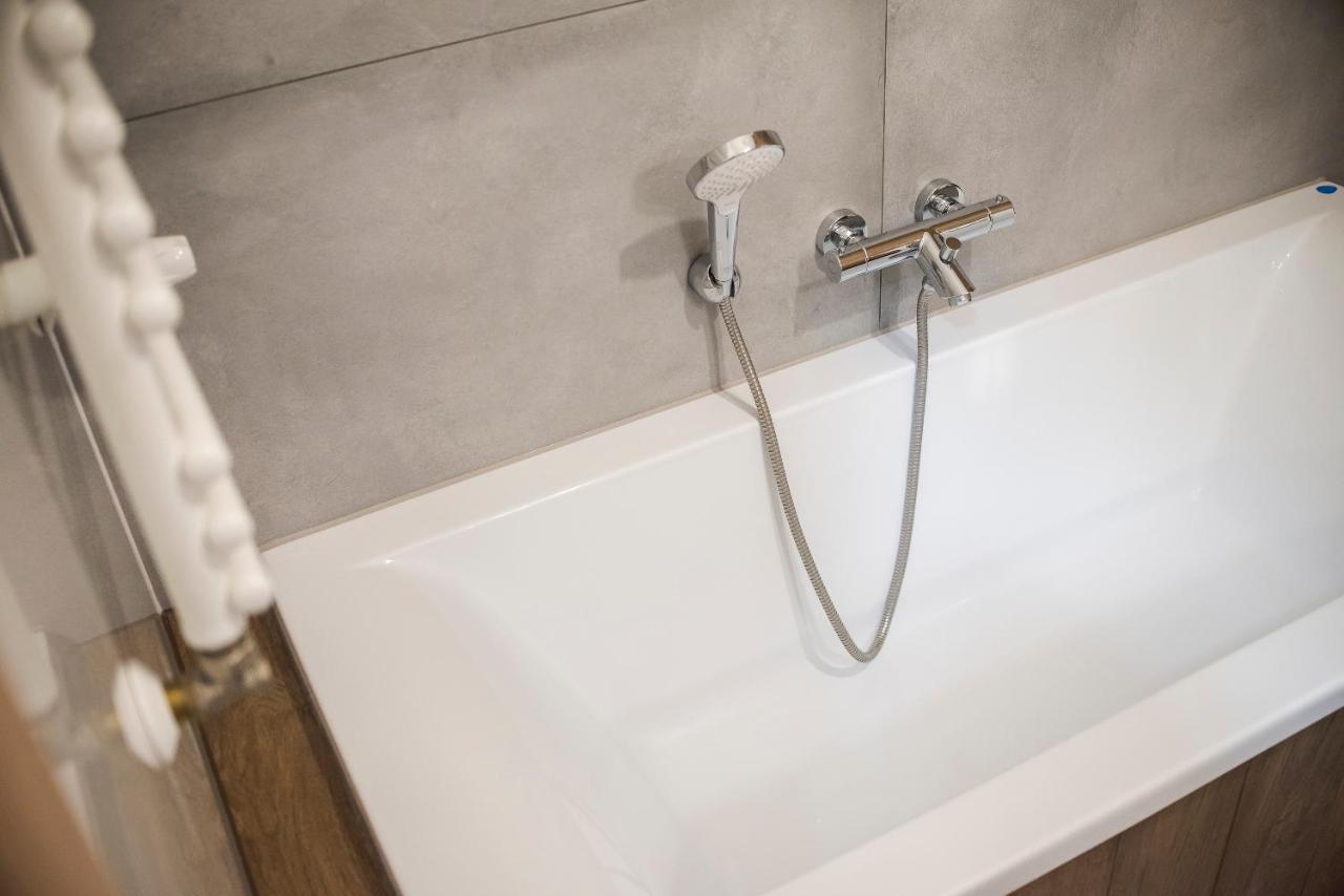 Apartament Z Ogrodkiem I Garazem Πόζναν Εξωτερικό φωτογραφία