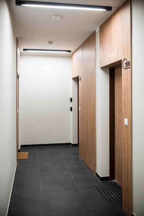 Apartament Z Ogrodkiem I Garazem Πόζναν Εξωτερικό φωτογραφία