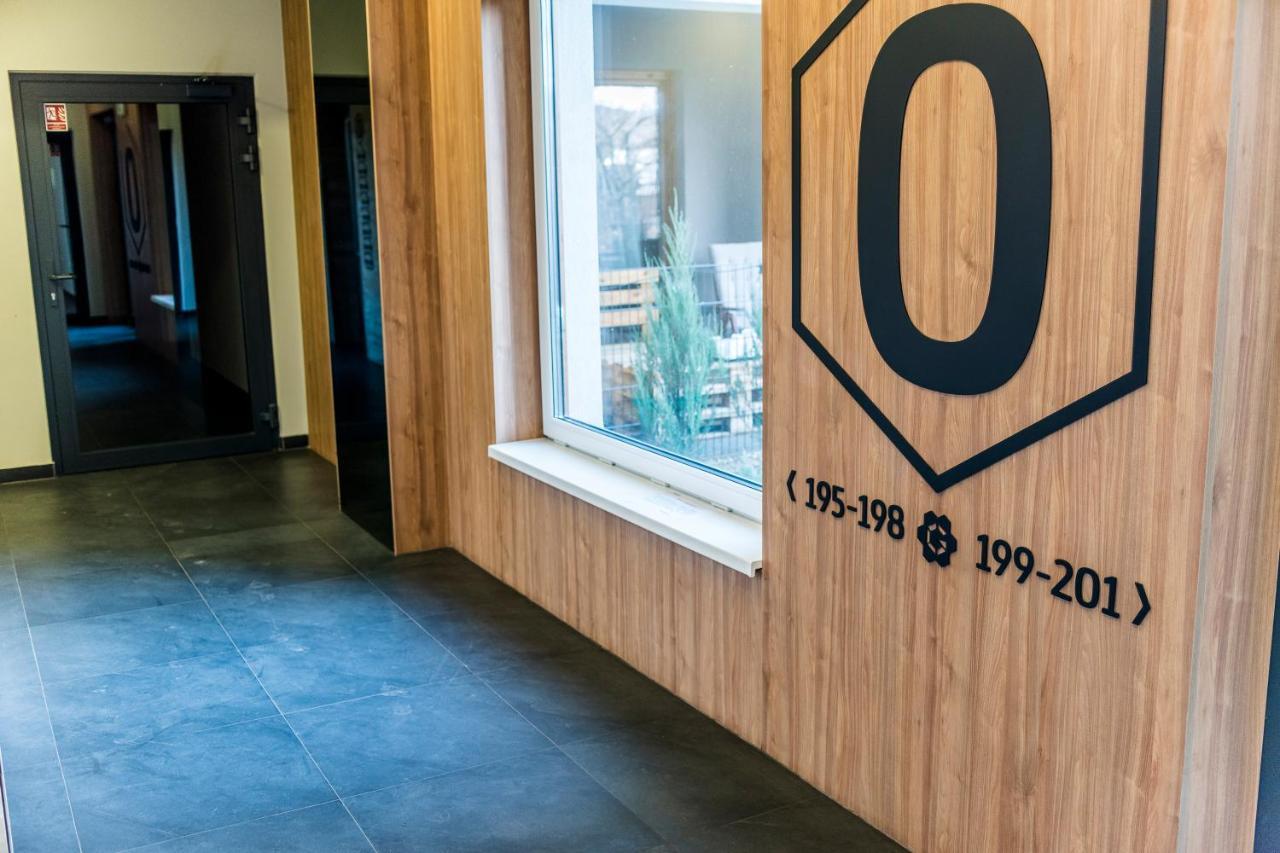 Apartament Z Ogrodkiem I Garazem Πόζναν Εξωτερικό φωτογραφία