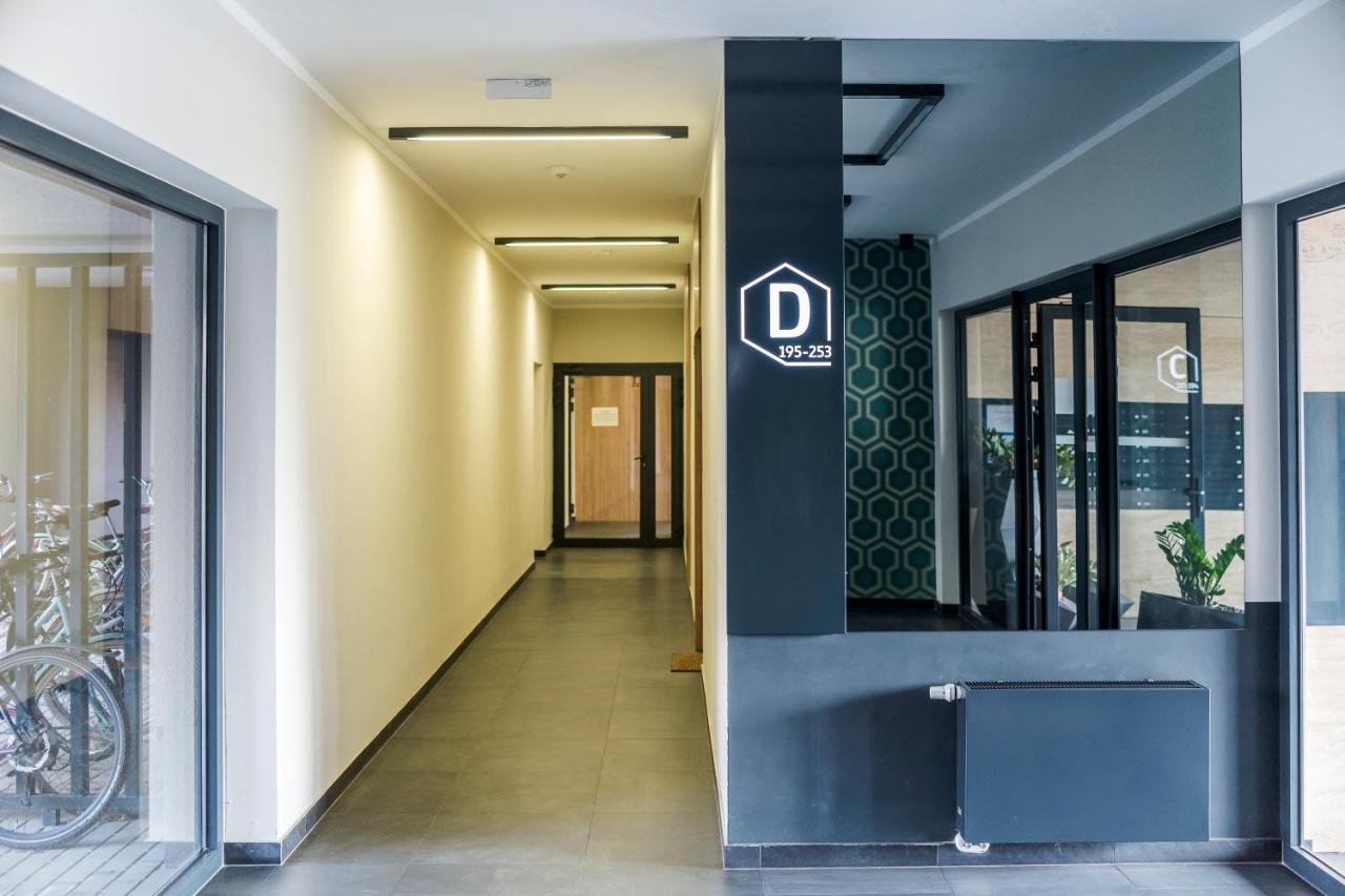 Apartament Z Ogrodkiem I Garazem Πόζναν Εξωτερικό φωτογραφία