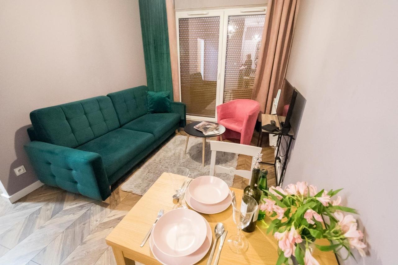 Apartament Z Ogrodkiem I Garazem Πόζναν Εξωτερικό φωτογραφία