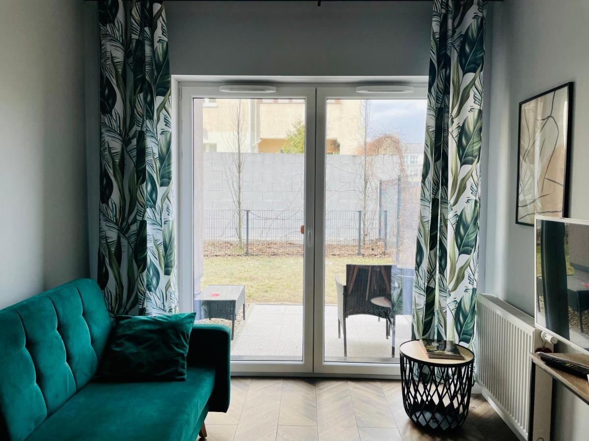 Apartament Z Ogrodkiem I Garazem Πόζναν Εξωτερικό φωτογραφία